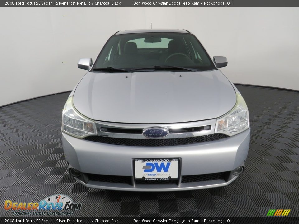2008 Ford Focus SE Sedan Silver Frost Metallic / Charcoal Black Photo #5