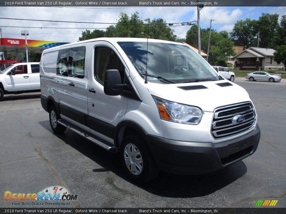 2019 Ford Transit Van 250 LR Regular Oxford White / Charcoal black Photo #5