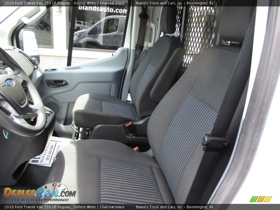 2019 Ford Transit Van 250 LR Regular Oxford White / Charcoal black Photo #7