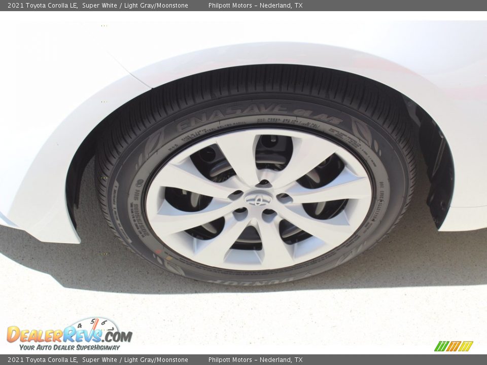 2021 Toyota Corolla LE Wheel Photo #5