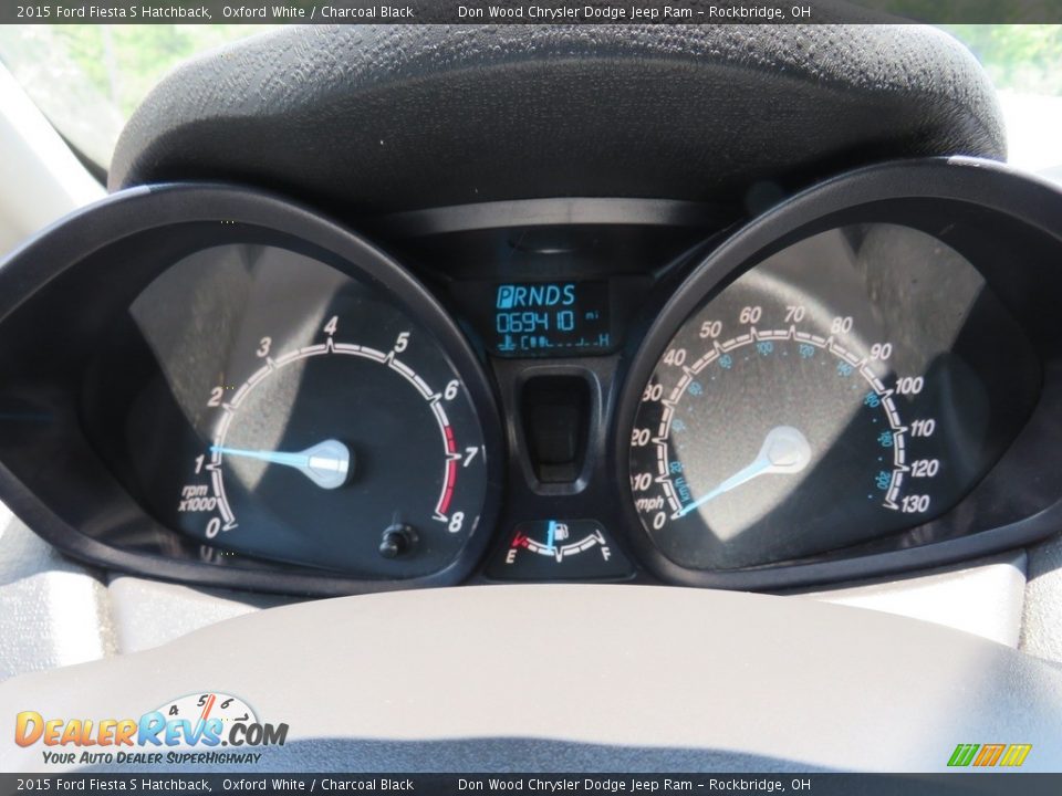 2015 Ford Fiesta S Hatchback Gauges Photo #20