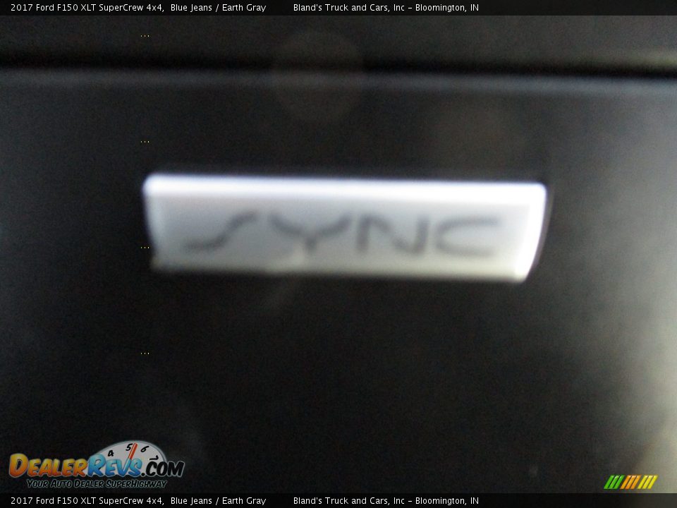 2017 Ford F150 XLT SuperCrew 4x4 Blue Jeans / Earth Gray Photo #30