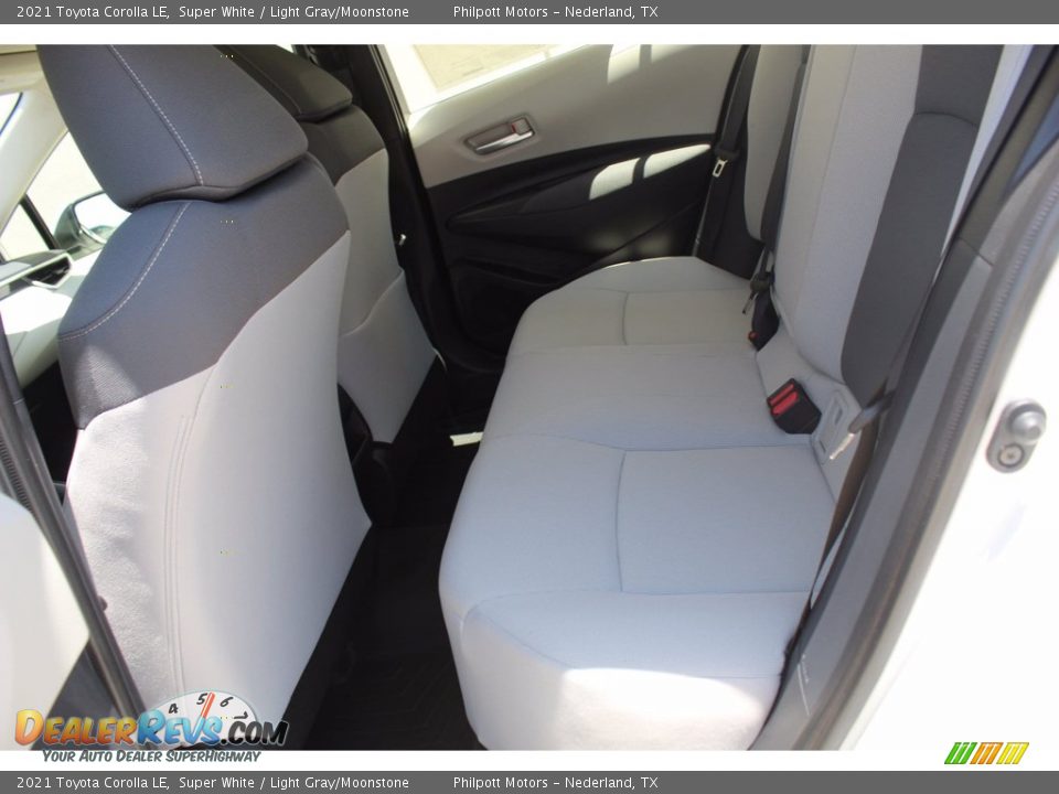 2021 Toyota Corolla LE Super White / Light Gray/Moonstone Photo #19