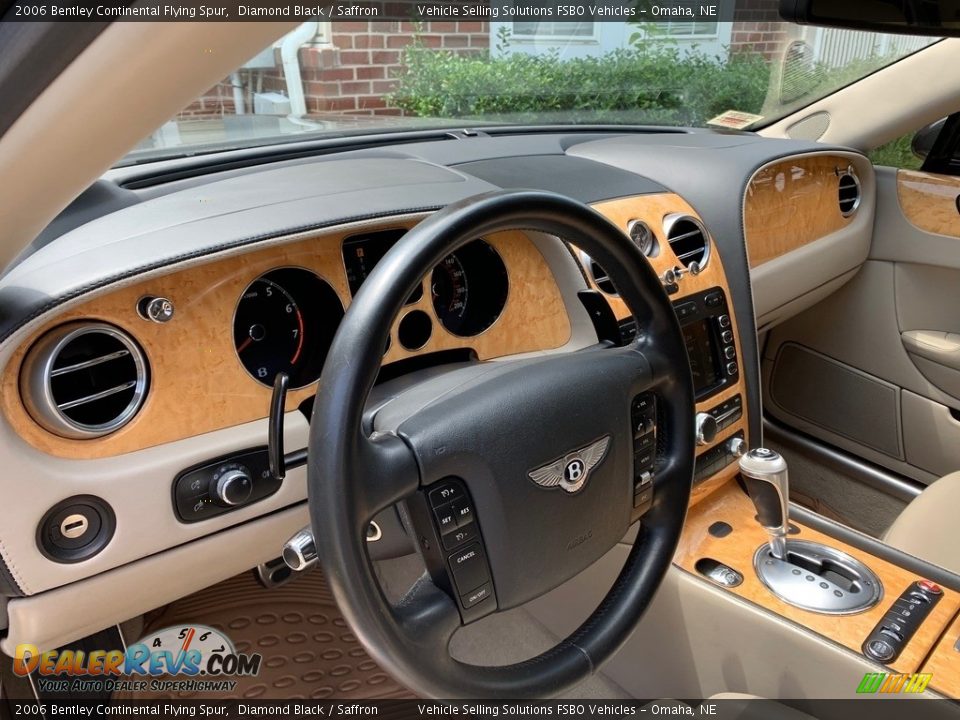 Dashboard of 2006 Bentley Continental Flying Spur  Photo #16