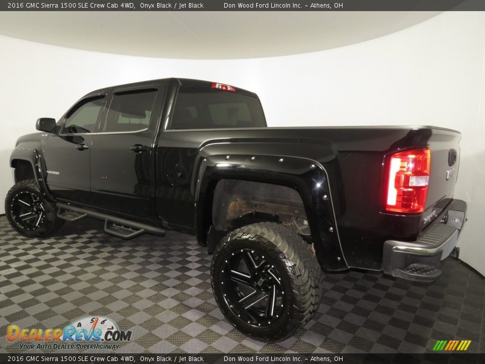 2016 GMC Sierra 1500 SLE Crew Cab 4WD Onyx Black / Jet Black Photo #9