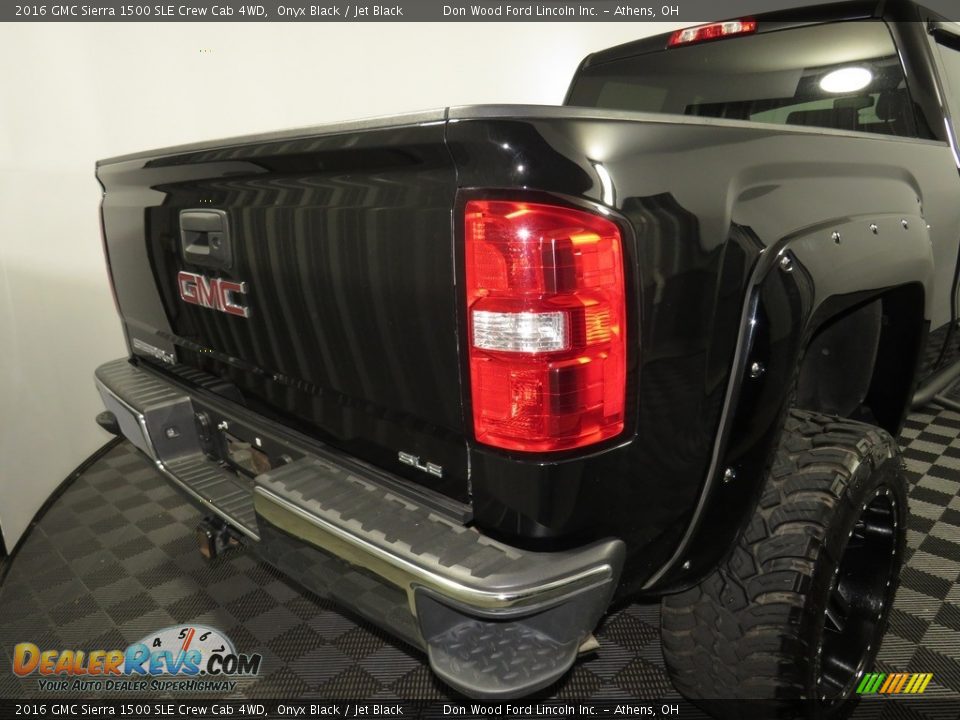 2016 GMC Sierra 1500 SLE Crew Cab 4WD Onyx Black / Jet Black Photo #13