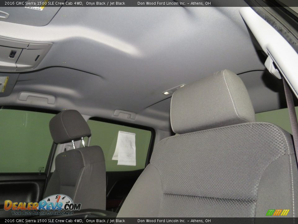 2016 GMC Sierra 1500 SLE Crew Cab 4WD Onyx Black / Jet Black Photo #31