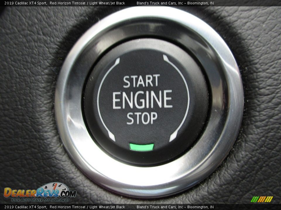 Controls of 2019 Cadillac XT4 Sport Photo #26