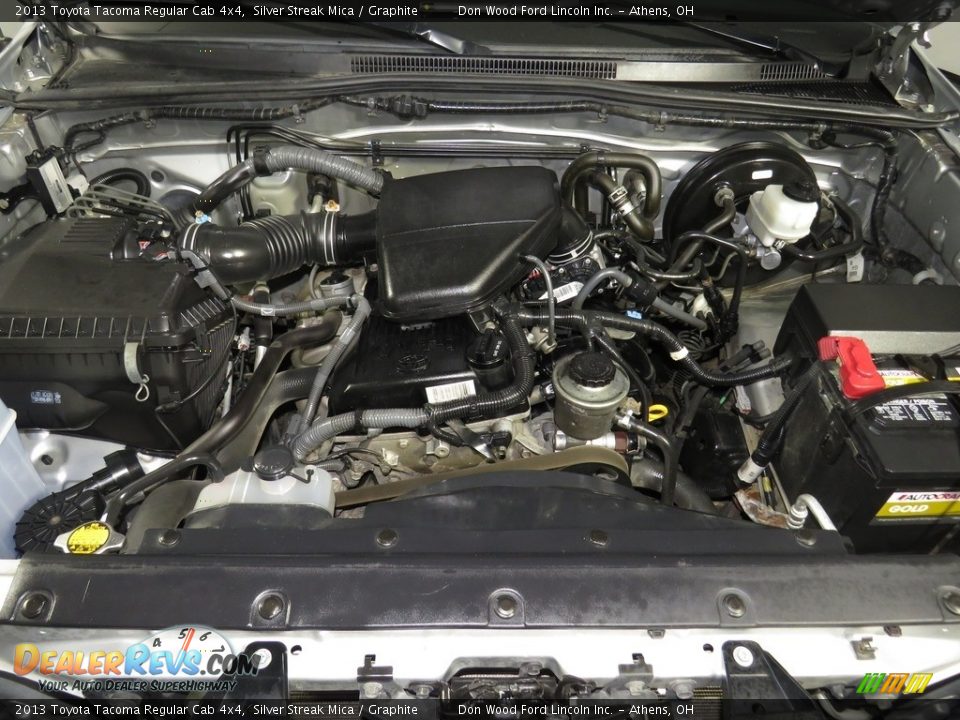 2013 Toyota Tacoma Regular Cab 4x4 Silver Streak Mica / Graphite Photo #6