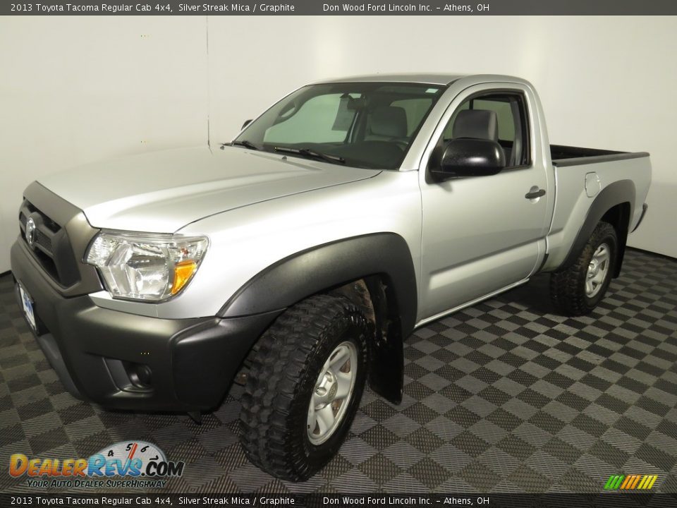 2013 Toyota Tacoma Regular Cab 4x4 Silver Streak Mica / Graphite Photo #7