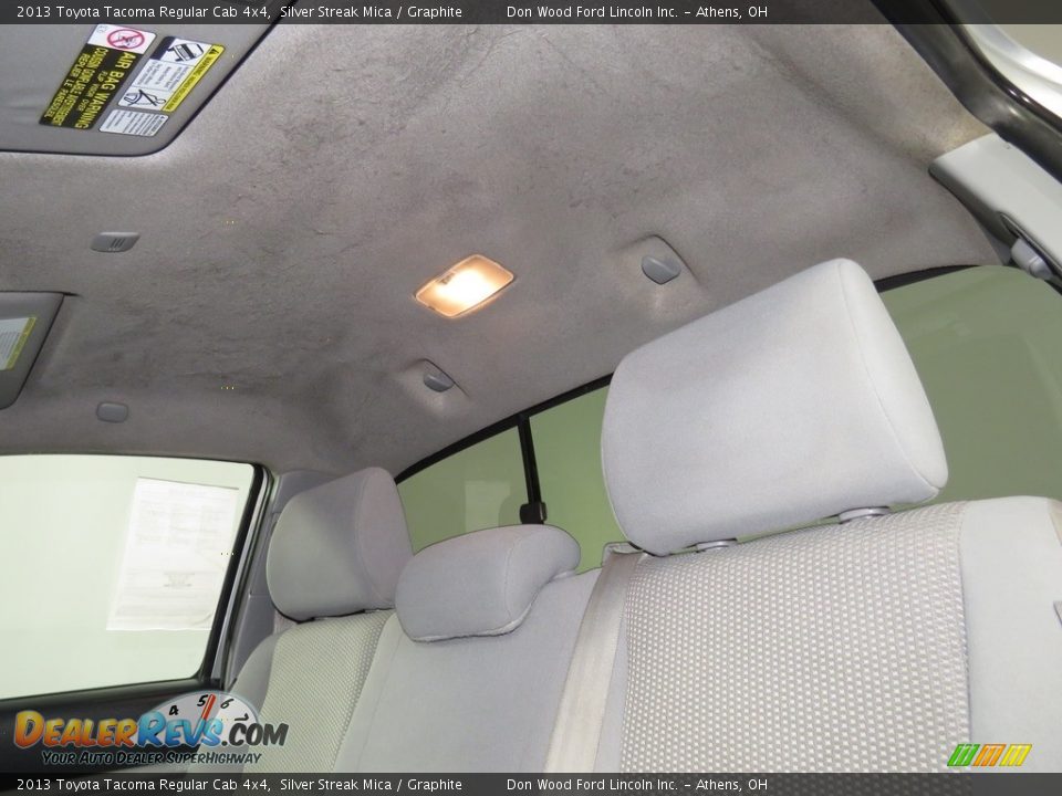 2013 Toyota Tacoma Regular Cab 4x4 Silver Streak Mica / Graphite Photo #24