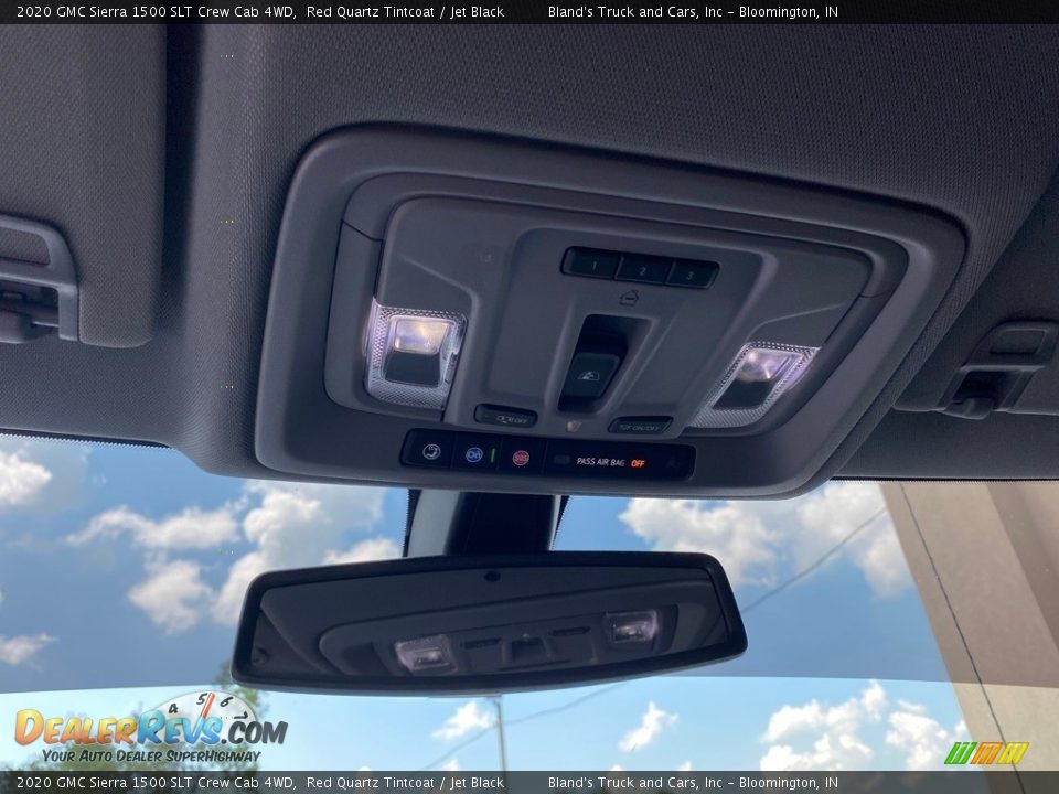 2020 GMC Sierra 1500 SLT Crew Cab 4WD Red Quartz Tintcoat / Jet Black Photo #32