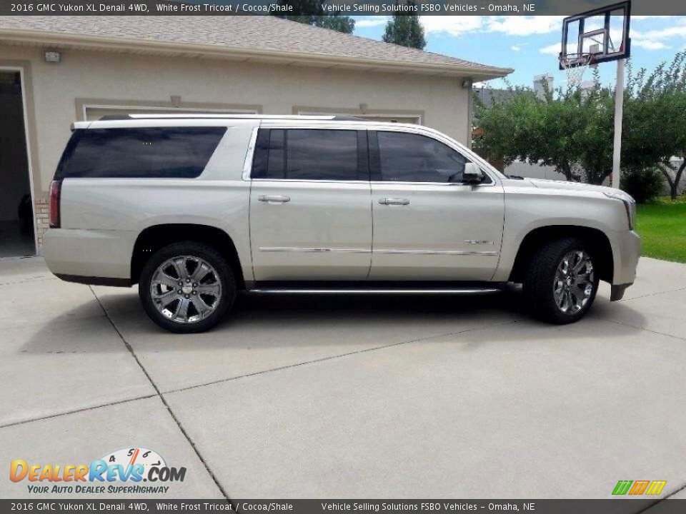 2016 GMC Yukon XL Denali 4WD White Frost Tricoat / Cocoa/Shale Photo #8