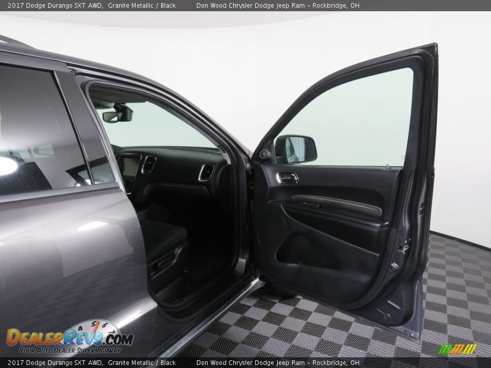 2017 Dodge Durango SXT AWD Granite Metallic / Black Photo #35