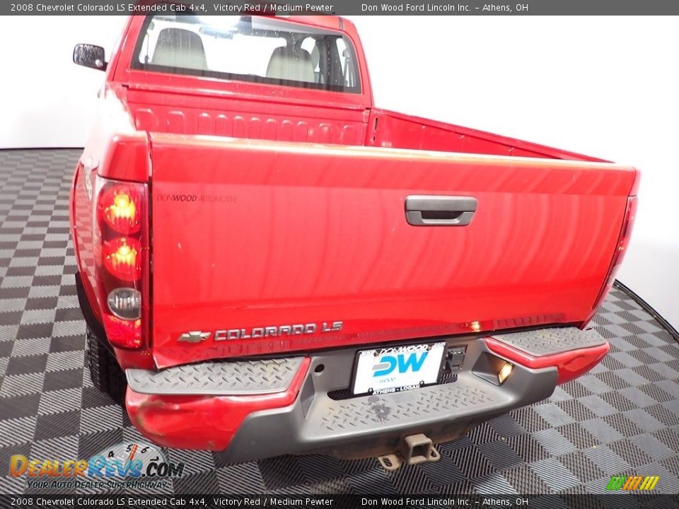 2008 Chevrolet Colorado LS Extended Cab 4x4 Victory Red / Medium Pewter Photo #11