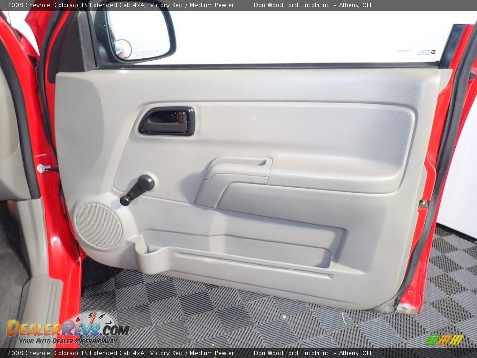 Door Panel of 2008 Chevrolet Colorado LS Extended Cab 4x4 Photo #19