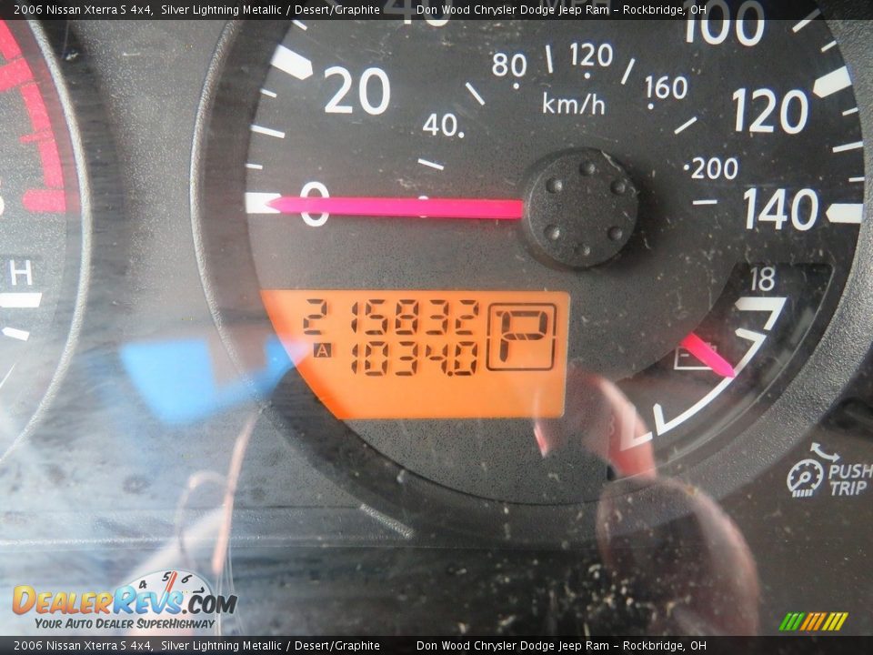 2006 Nissan Xterra S 4x4 Silver Lightning Metallic / Desert/Graphite Photo #22