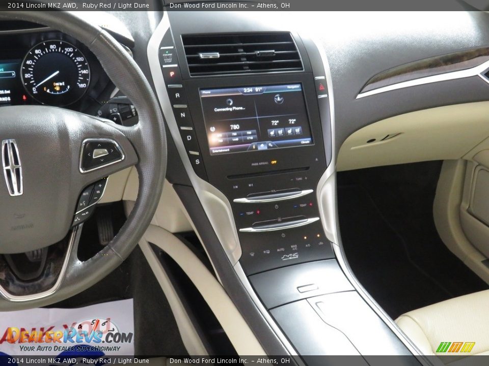 Controls of 2014 Lincoln MKZ AWD Photo #31