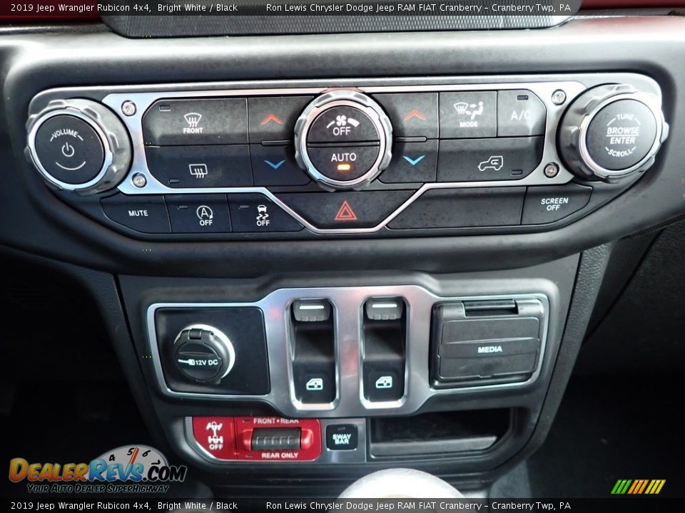 2019 Jeep Wrangler Rubicon 4x4 Bright White / Black Photo #18