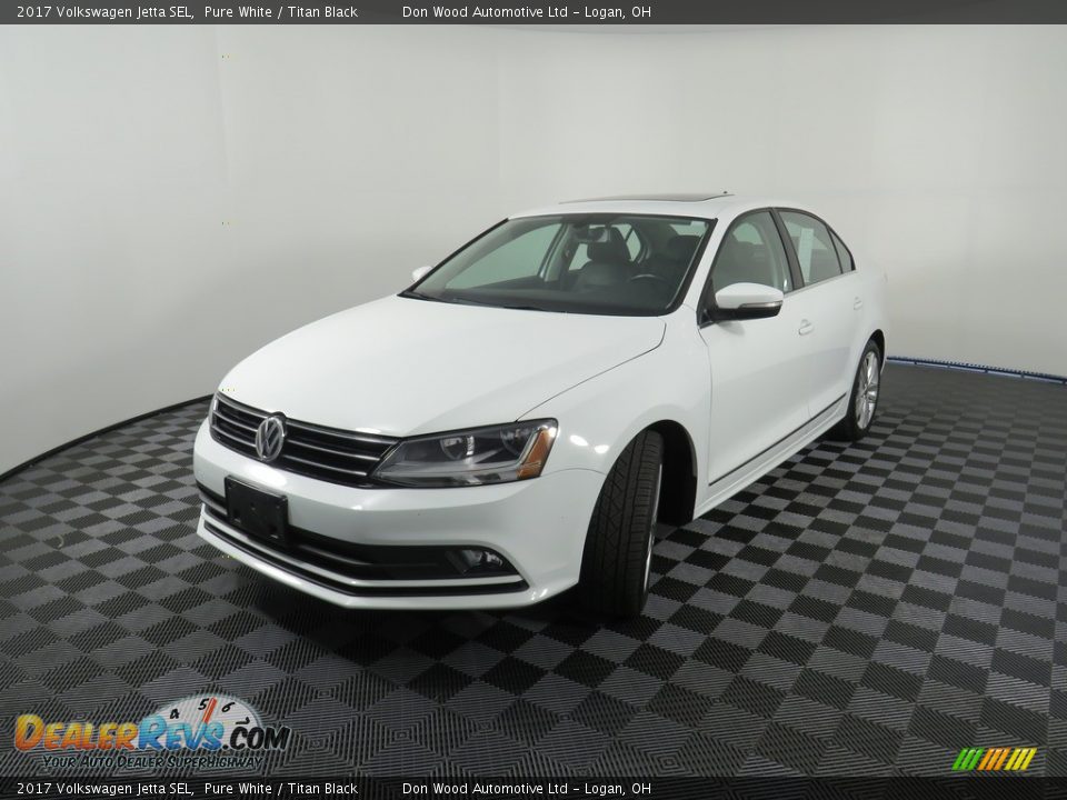 2017 Volkswagen Jetta SEL Pure White / Titan Black Photo #10