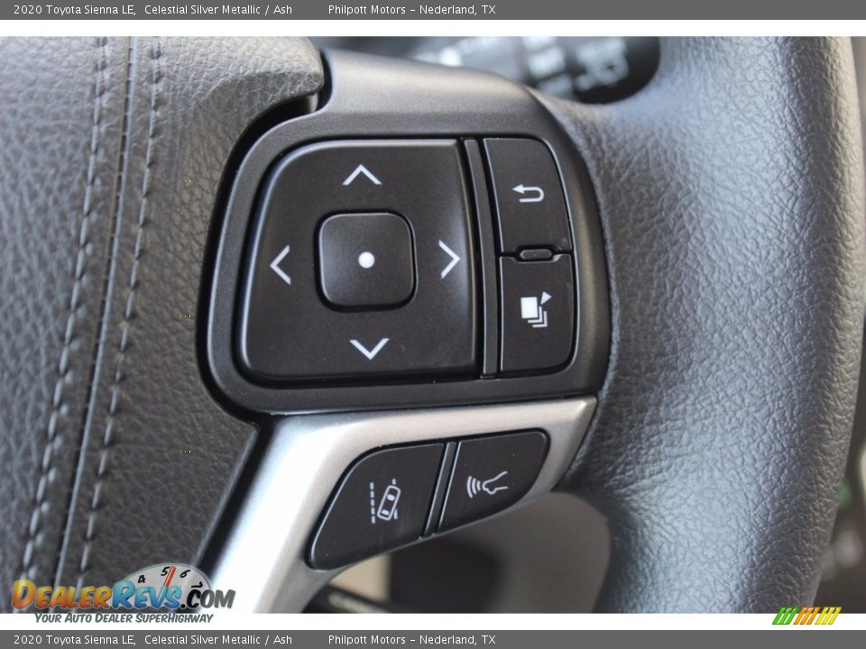 2020 Toyota Sienna LE Celestial Silver Metallic / Ash Photo #12