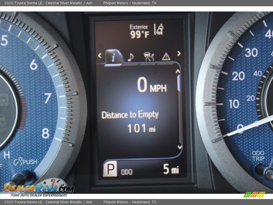 2020 Toyota Sienna LE Celestial Silver Metallic / Ash Photo #14