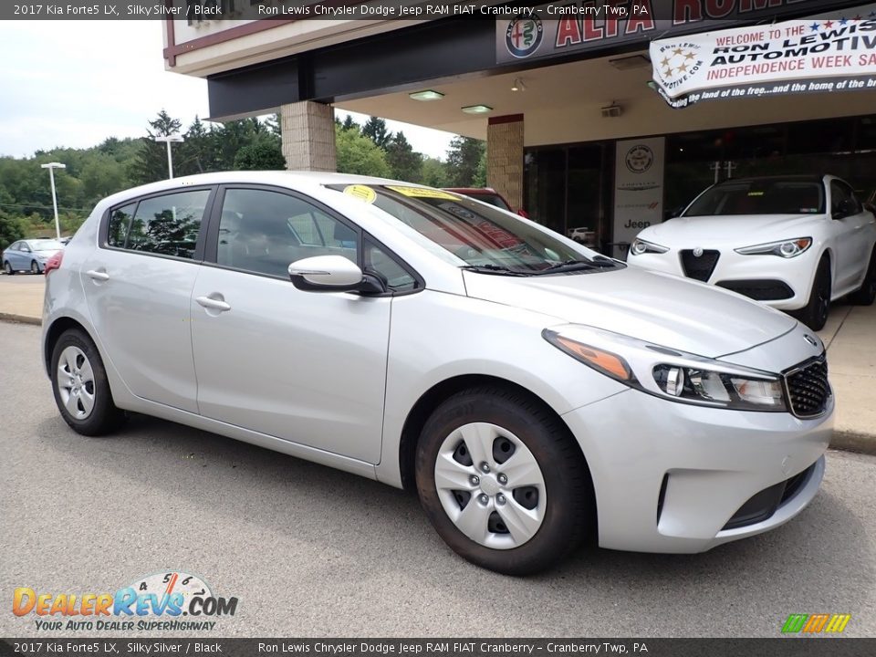 Silky Silver 2017 Kia Forte5 LX Photo #9