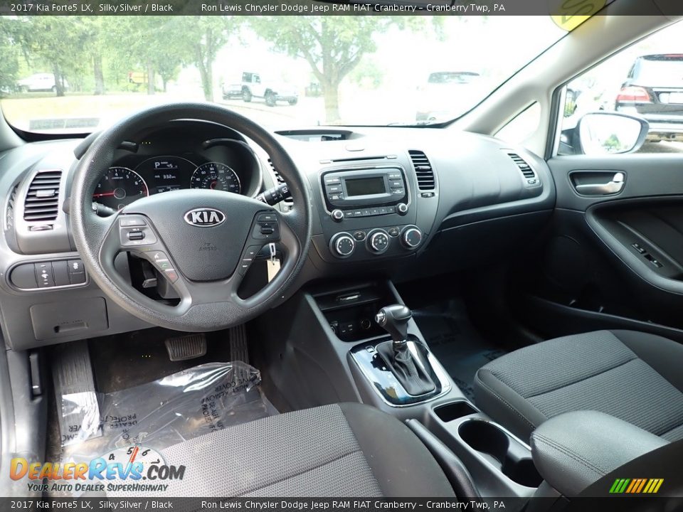 Black Interior - 2017 Kia Forte5 LX Photo #14