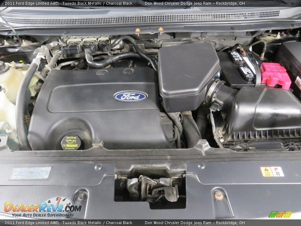 2011 Ford Edge Limited AWD Tuxedo Black Metallic / Charcoal Black Photo #6