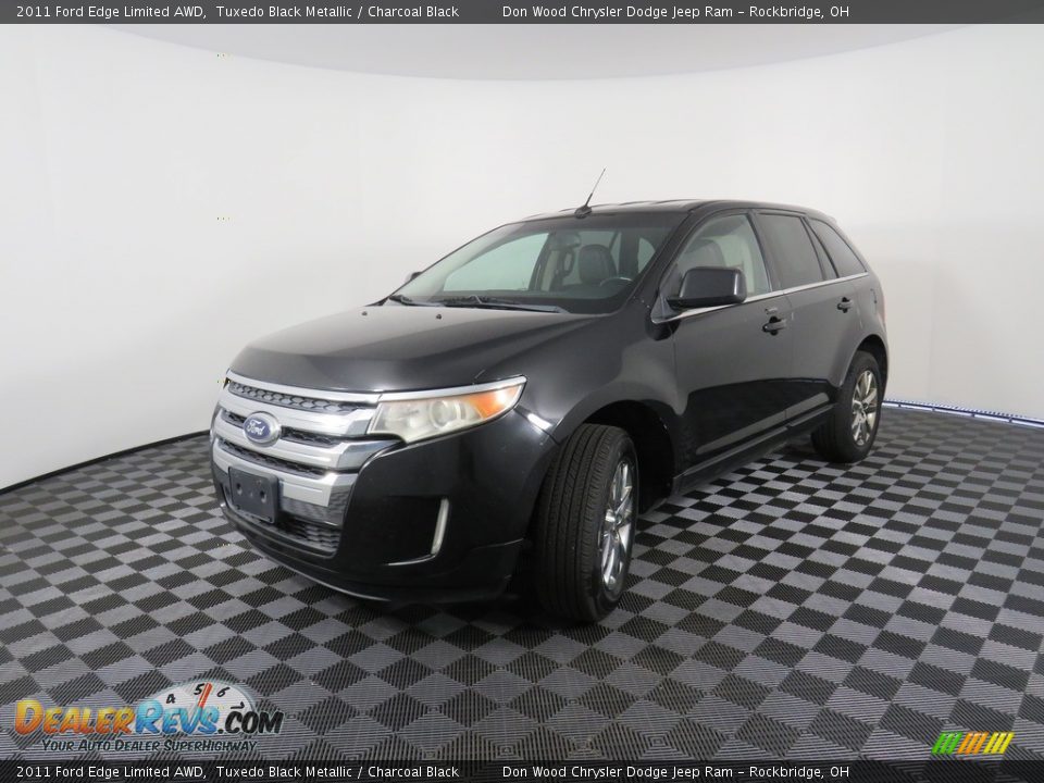 2011 Ford Edge Limited AWD Tuxedo Black Metallic / Charcoal Black Photo #7