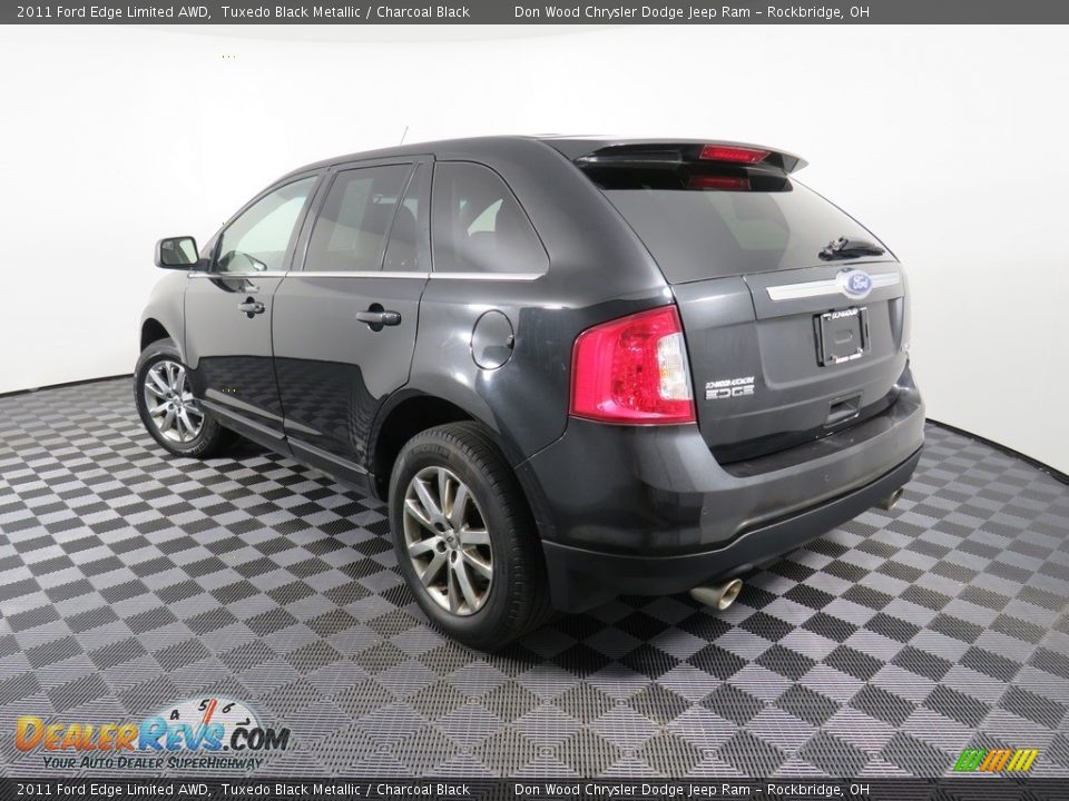 2011 Ford Edge Limited AWD Tuxedo Black Metallic / Charcoal Black Photo #10