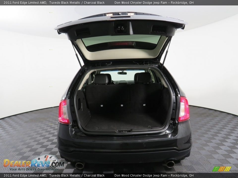 2011 Ford Edge Limited AWD Tuxedo Black Metallic / Charcoal Black Photo #12