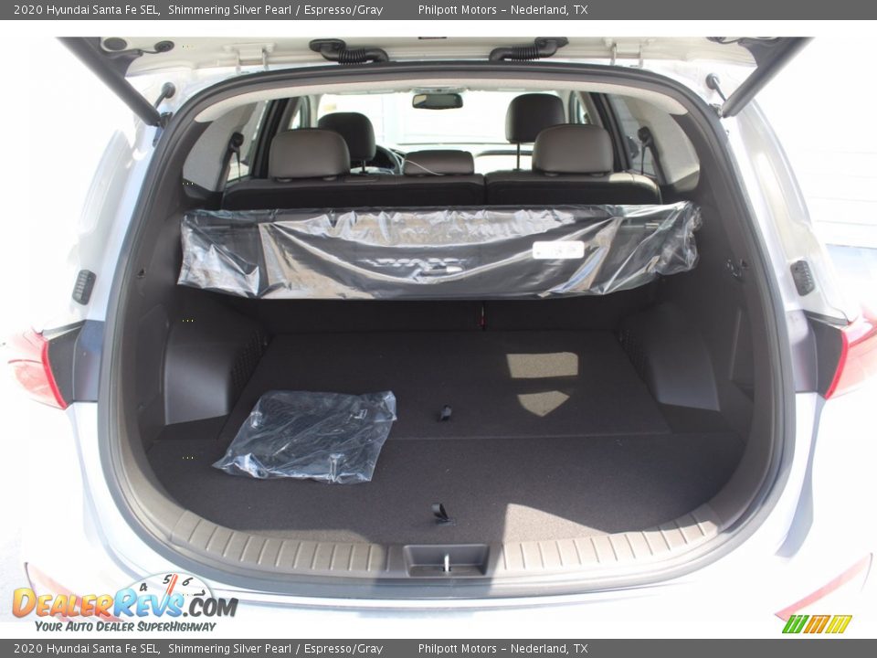 2020 Hyundai Santa Fe SEL Shimmering Silver Pearl / Espresso/Gray Photo #24