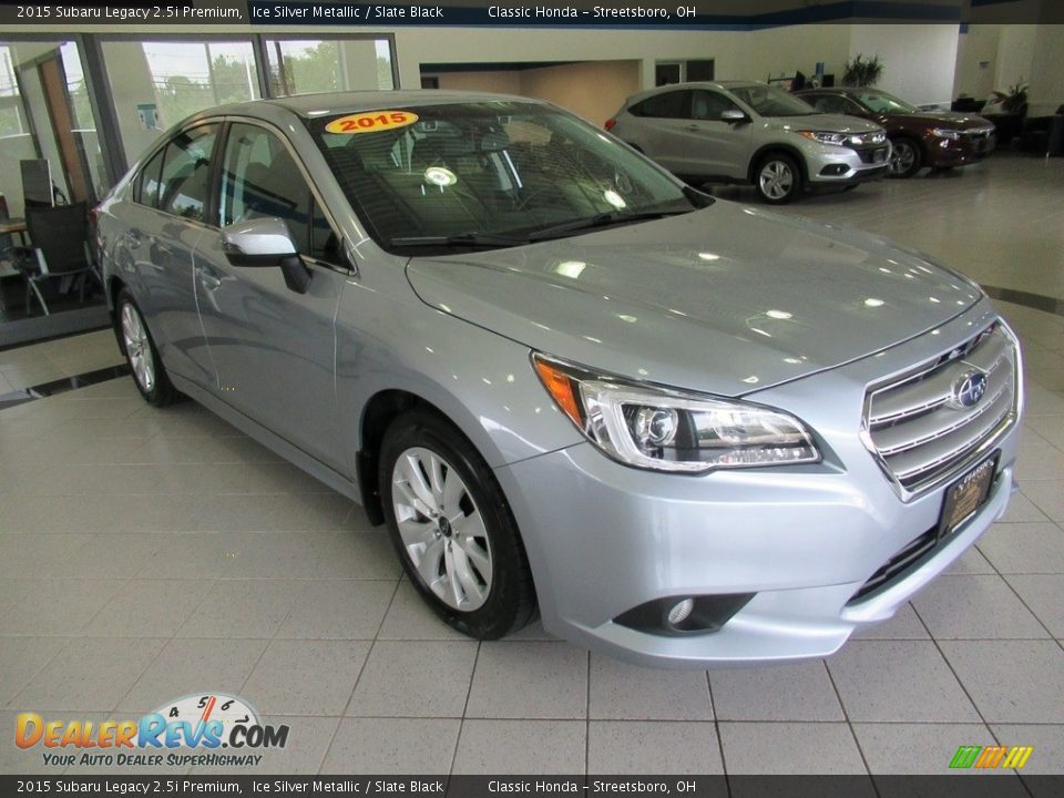 Front 3/4 View of 2015 Subaru Legacy 2.5i Premium Photo #3