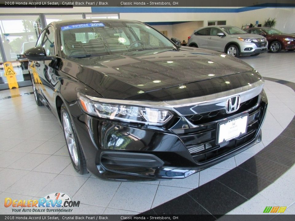 2018 Honda Accord LX Sedan Crystal Black Pearl / Black Photo #6