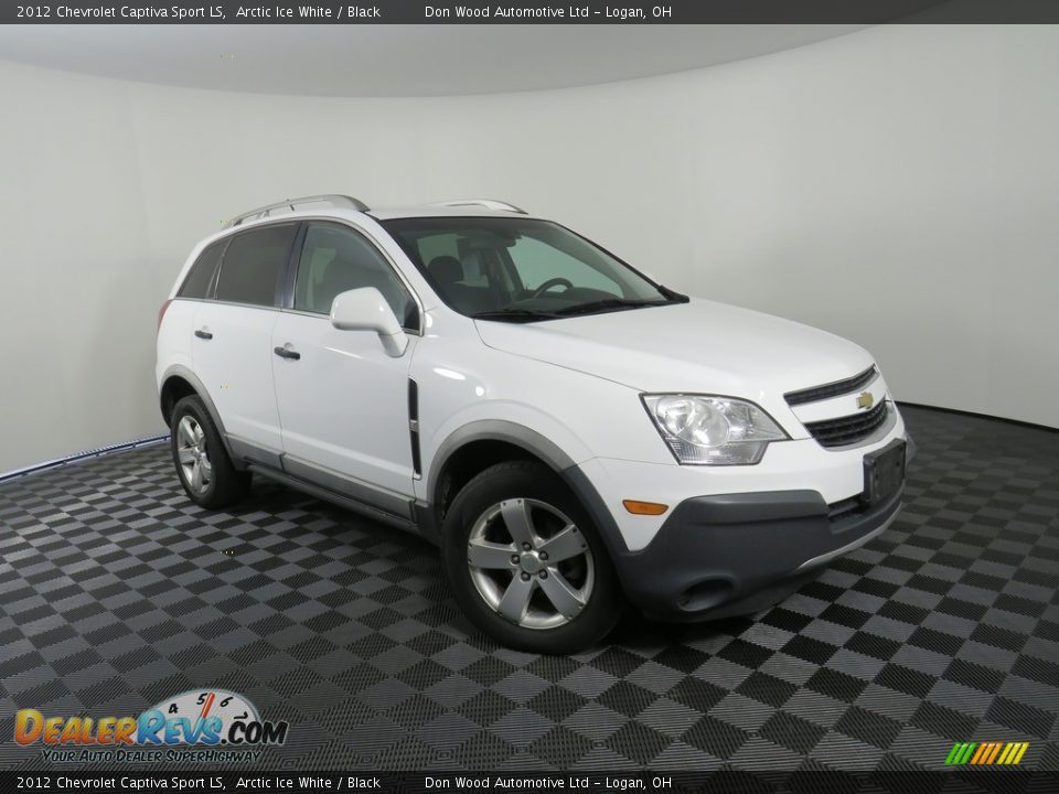 Front 3/4 View of 2012 Chevrolet Captiva Sport LS Photo #2