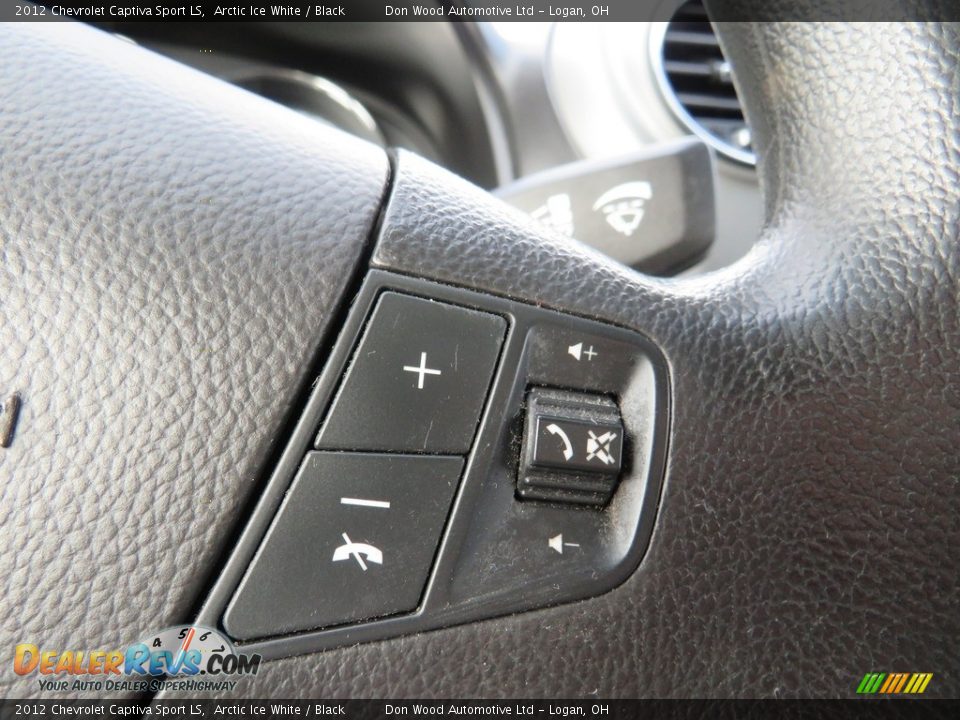 2012 Chevrolet Captiva Sport LS Steering Wheel Photo #23
