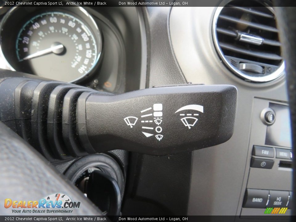 Controls of 2012 Chevrolet Captiva Sport LS Photo #24