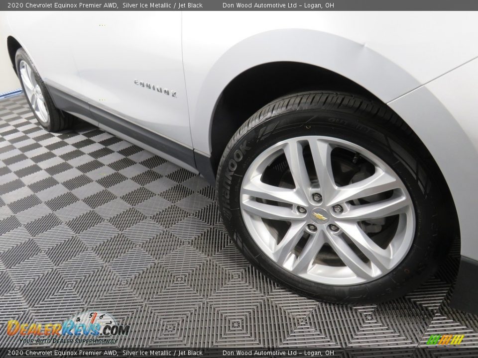 2020 Chevrolet Equinox Premier AWD Silver Ice Metallic / Jet Black Photo #4