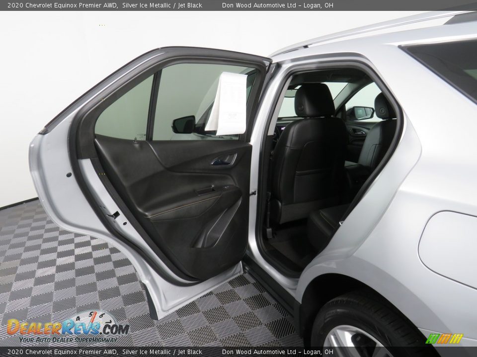 2020 Chevrolet Equinox Premier AWD Silver Ice Metallic / Jet Black Photo #32
