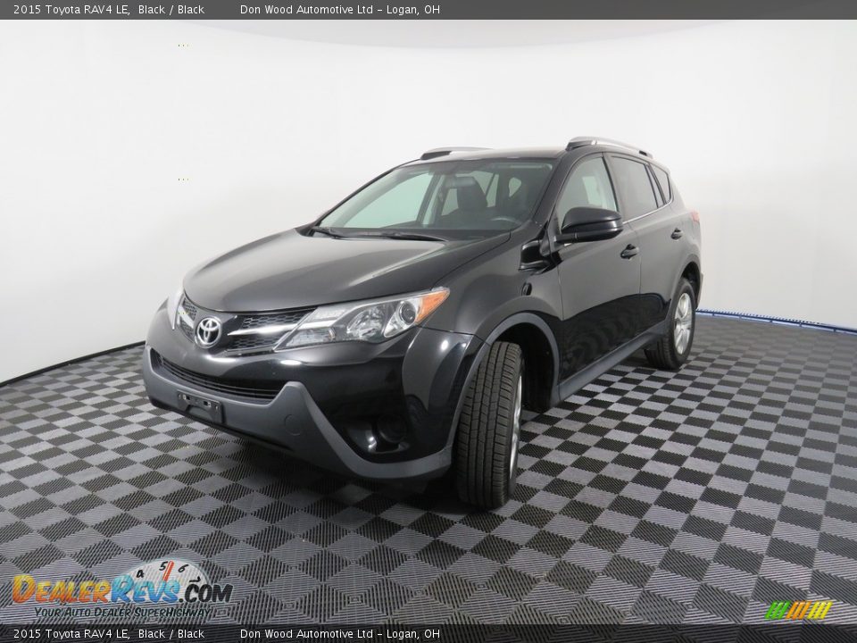 2015 Toyota RAV4 LE Black / Black Photo #8