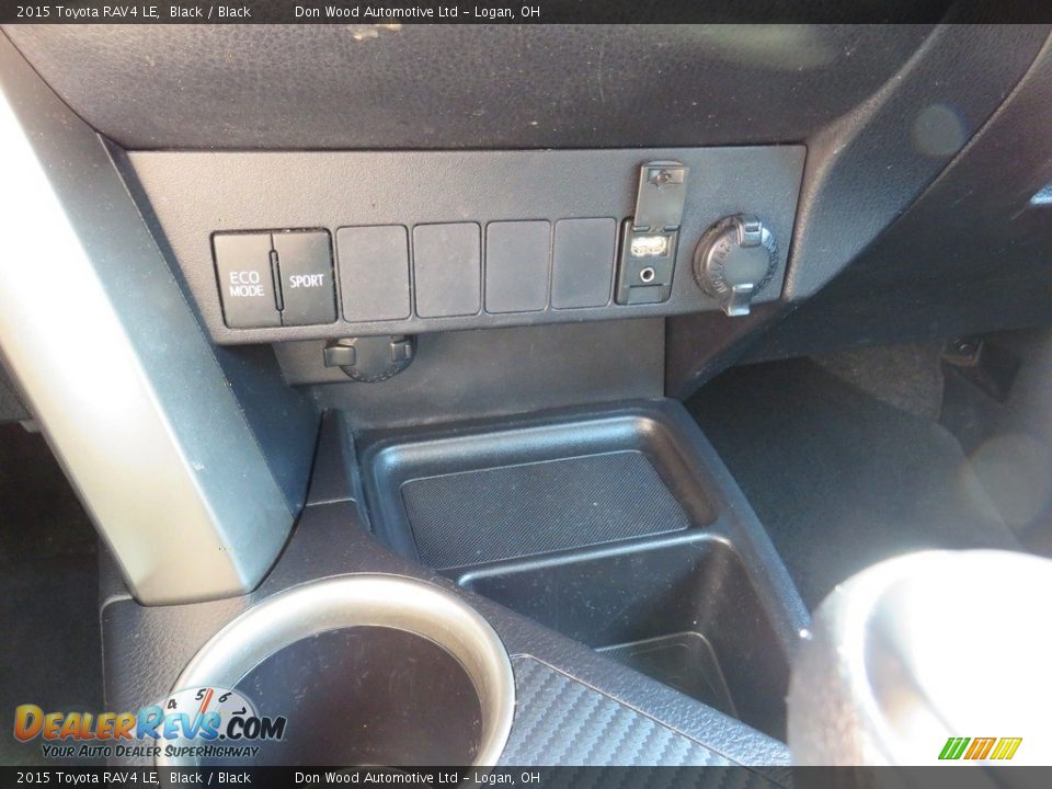 2015 Toyota RAV4 LE Black / Black Photo #28