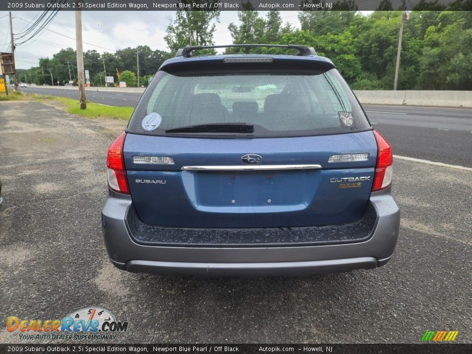 2009 Subaru Outback 2.5i Special Edition Wagon Newport Blue Pearl / Off Black Photo #4