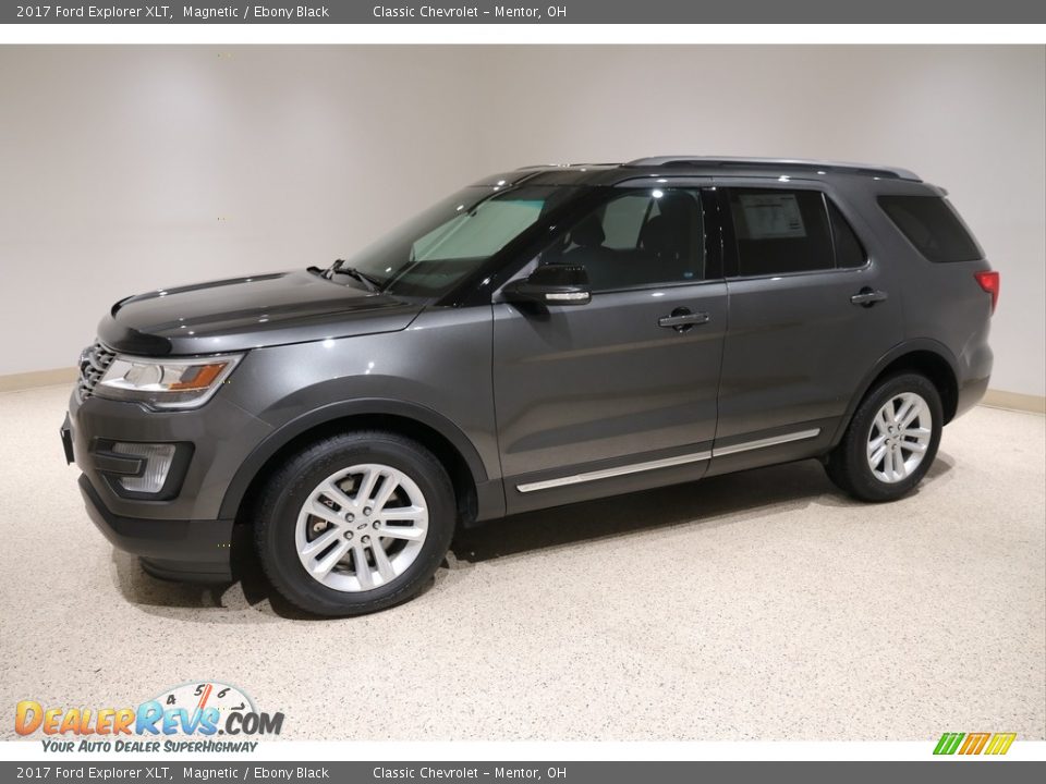 2017 Ford Explorer XLT Magnetic / Ebony Black Photo #3