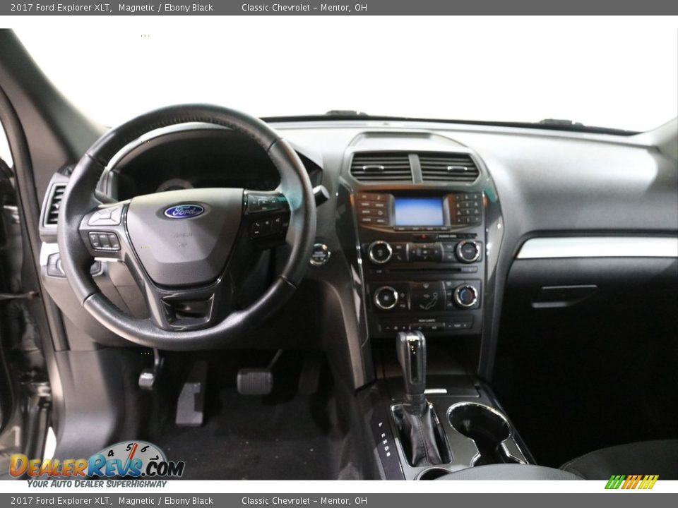 2017 Ford Explorer XLT Magnetic / Ebony Black Photo #6