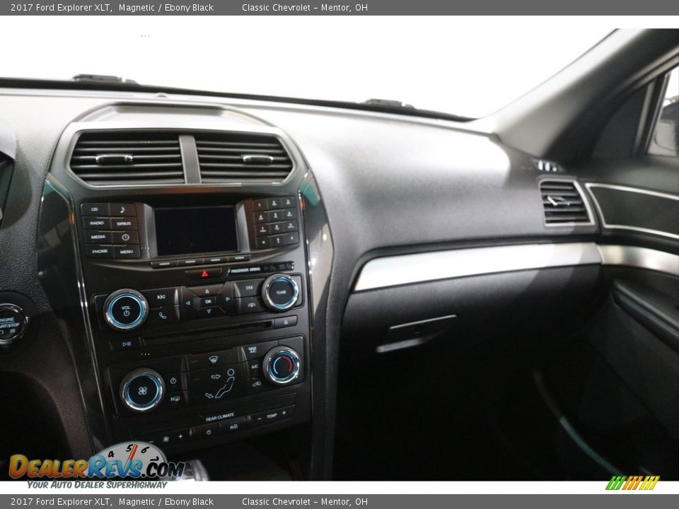 2017 Ford Explorer XLT Magnetic / Ebony Black Photo #9