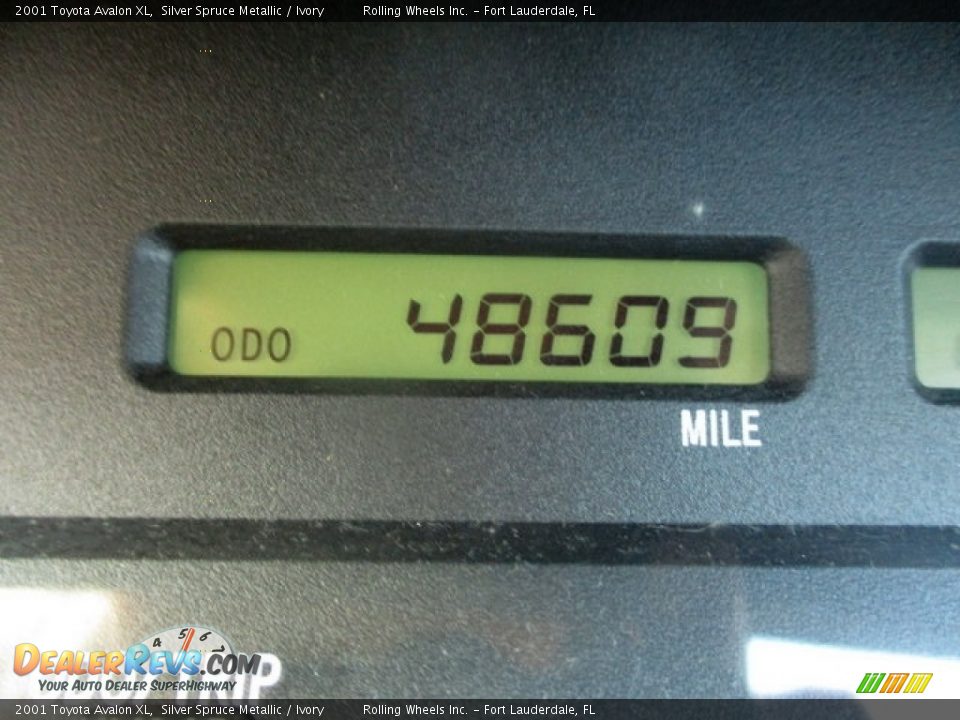 2001 Toyota Avalon XL Silver Spruce Metallic / Ivory Photo #2