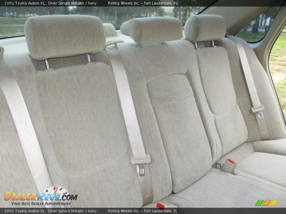 2001 Toyota Avalon XL Silver Spruce Metallic / Ivory Photo #8