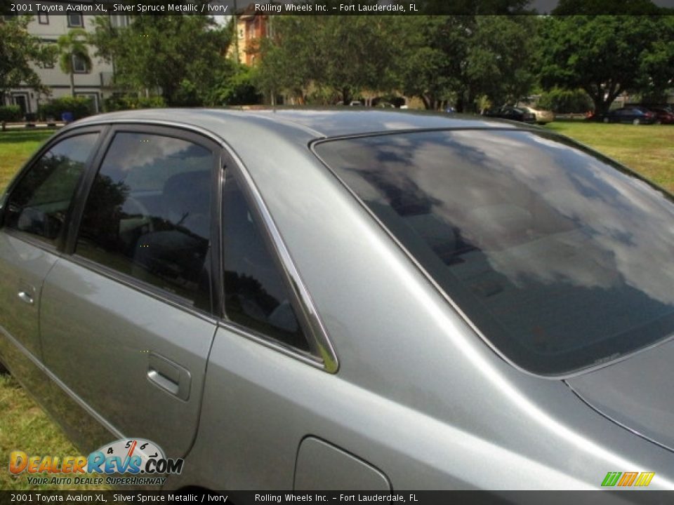 2001 Toyota Avalon XL Silver Spruce Metallic / Ivory Photo #25