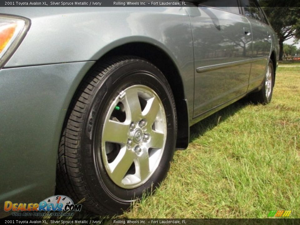 2001 Toyota Avalon XL Silver Spruce Metallic / Ivory Photo #29
